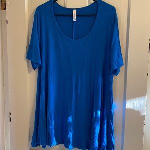 Solid Lularoe Perfect T size Large
